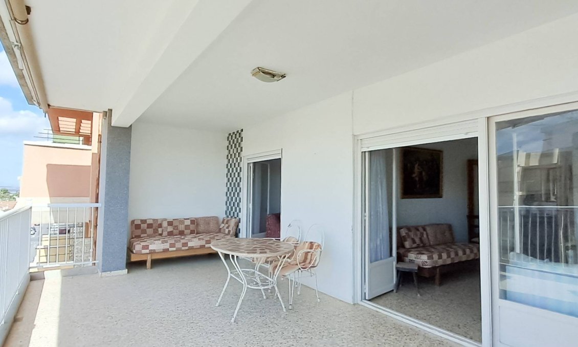 Wiederverkauf - Penthouse -
Torrevieja - Playa De Los Naufragos