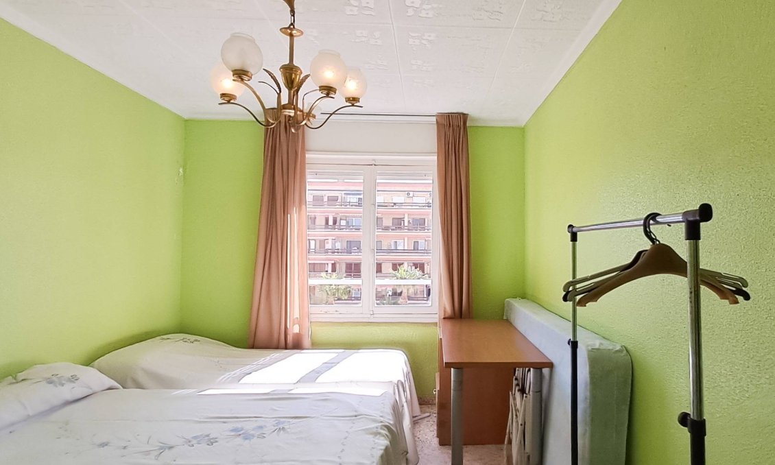 Wiederverkauf - Penthouse -
Torrevieja - Playa De Los Naufragos