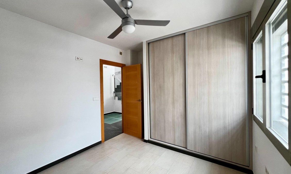 Használt Ingatlanok - Villa -
Puerto de Mazarron - El Alamillo