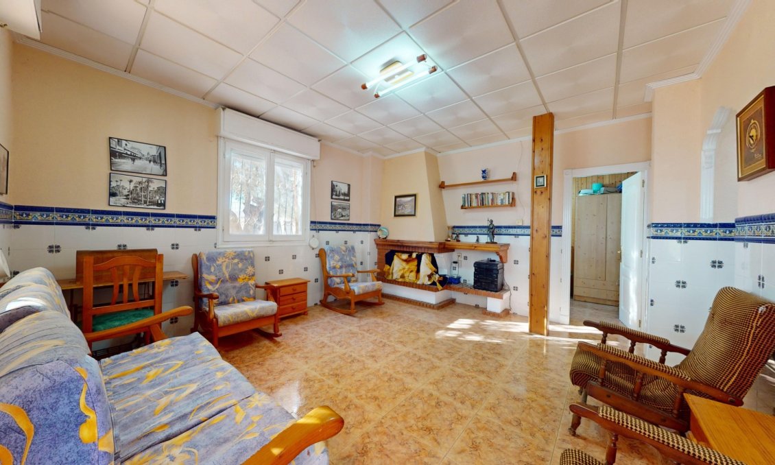 Használt Ingatlanok - Villa -
Crevillent - Inland