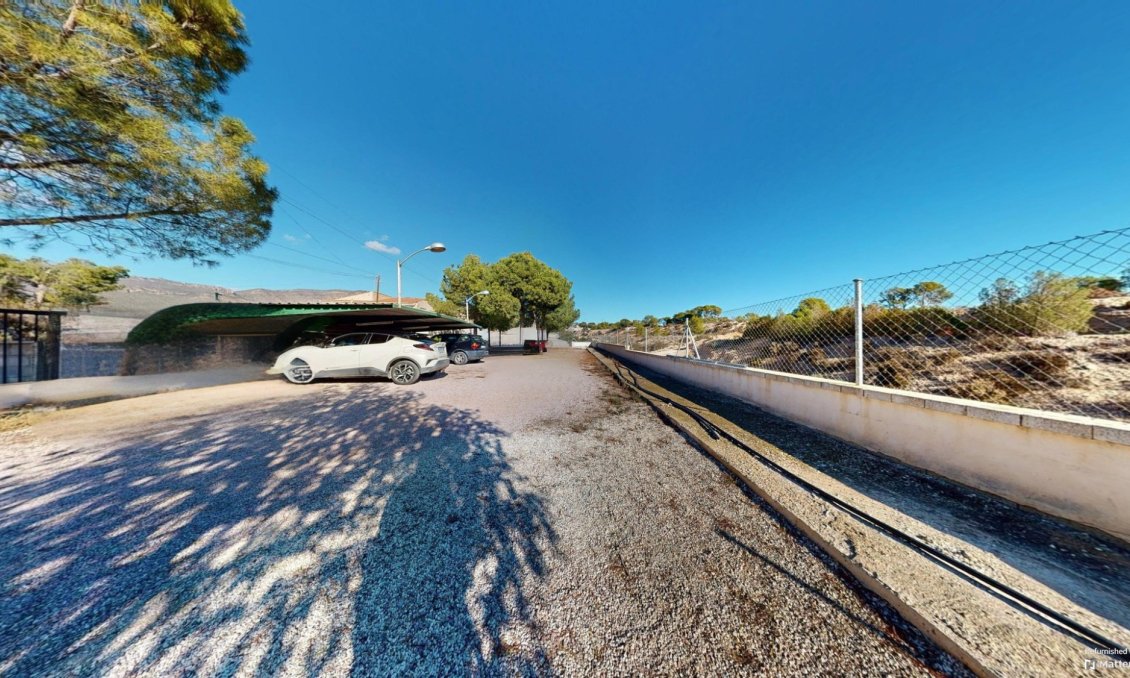 Használt Ingatlanok - Villa -
Crevillent - Inland