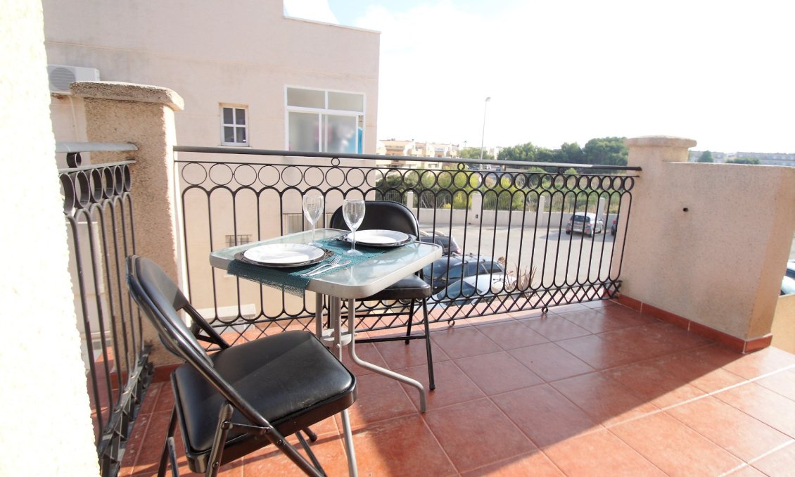 Revânzare - Bungalou -
Orihuela Costa - Costa Blanca