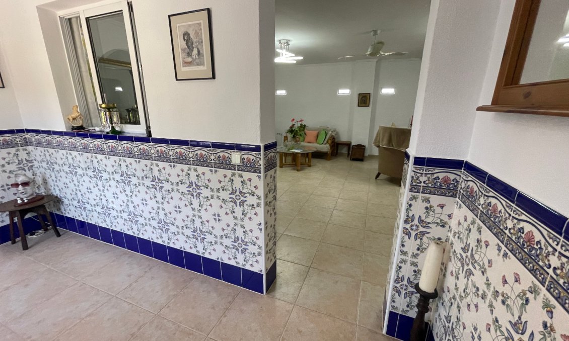 Revânzare - Vilă -
Daya Nueva - Costa Blanca