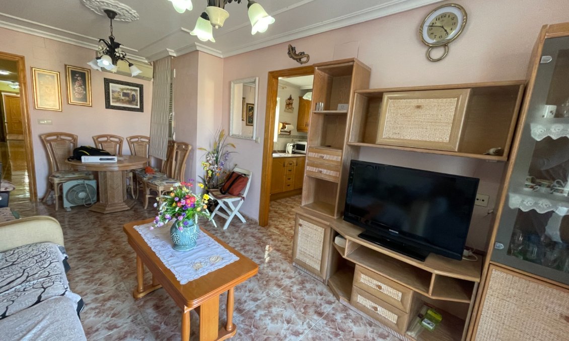 Használt Ingatlanok - Apartman -
La Mata - Costa Blanca