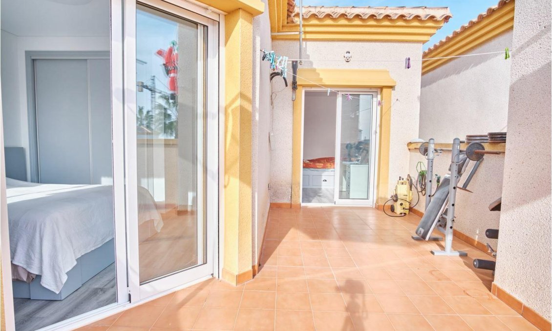 Használt Ingatlanok - Villa -
Los Montesinos - Costa Blanca