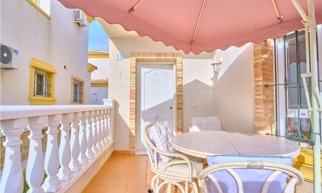 Használt Ingatlanok - Villa -
Los Montesinos - Costa Blanca