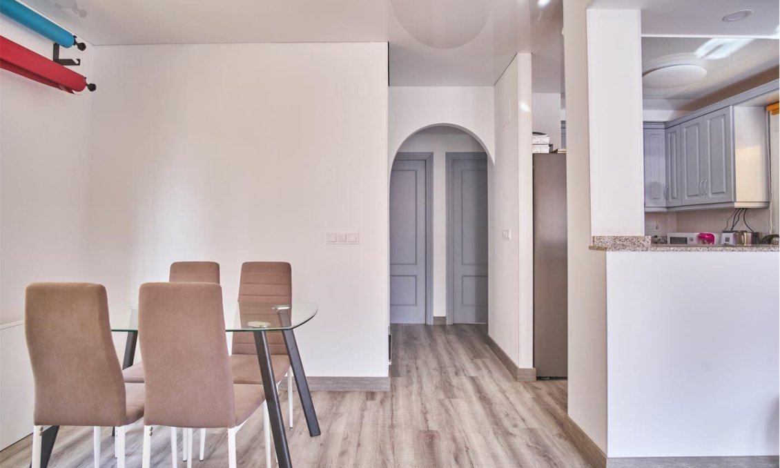 Használt Ingatlanok - Villa -
Los Montesinos - Costa Blanca