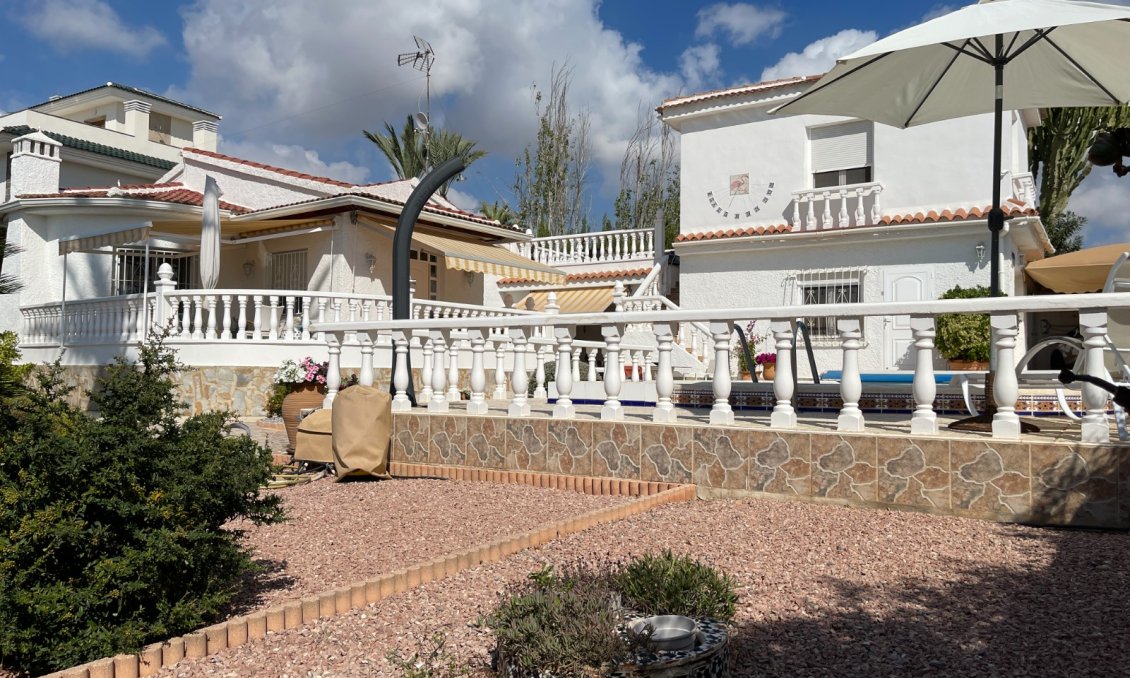 Használt Ingatlanok - Villa -
Ciudad Quesada - Costa Blanca