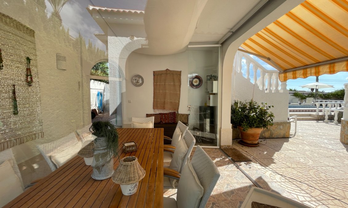 Használt Ingatlanok - Villa -
Ciudad Quesada - Costa Blanca