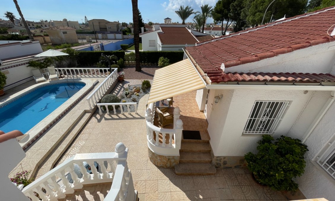Használt Ingatlanok - Villa -
Ciudad Quesada - Costa Blanca