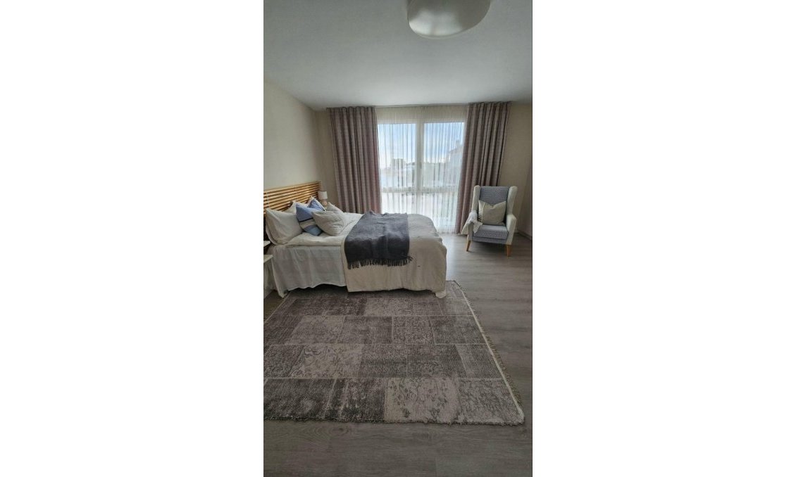 Revânzare - Vilă -
Orihuela - Inland