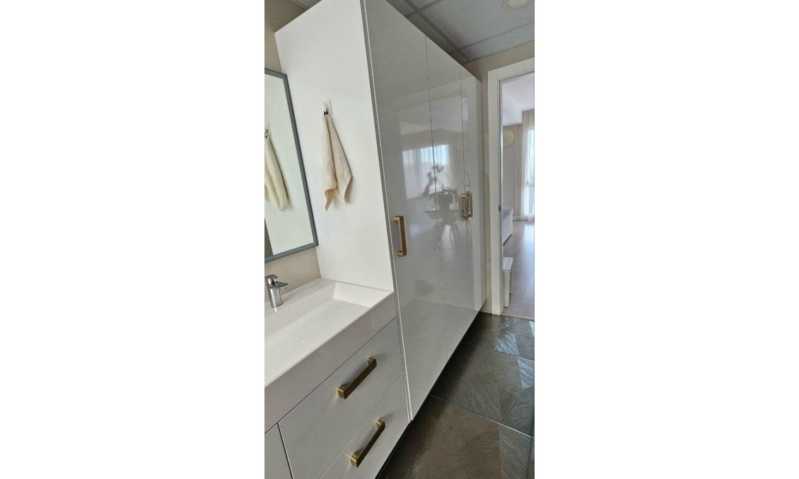 Revânzare - Vilă -
Orihuela - Inland