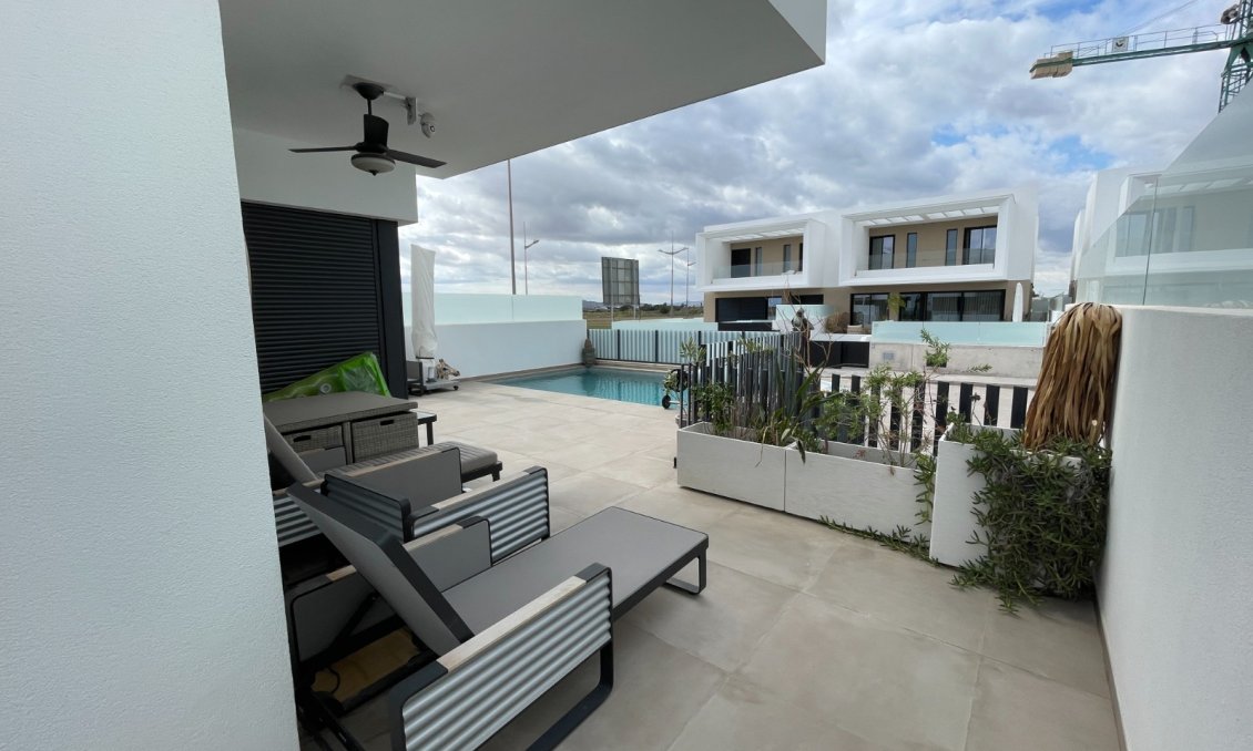 Használt Ingatlanok - Villa -
Dolores - Costa Blanca