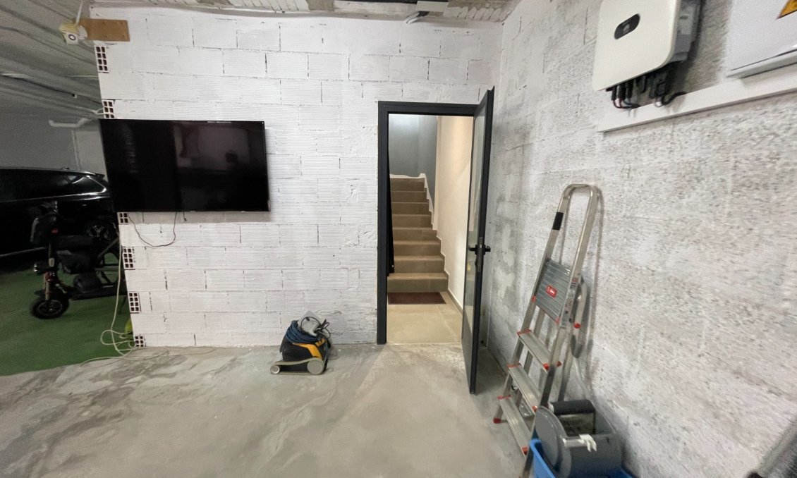 Használt Ingatlanok - Villa -
Dolores - Costa Blanca