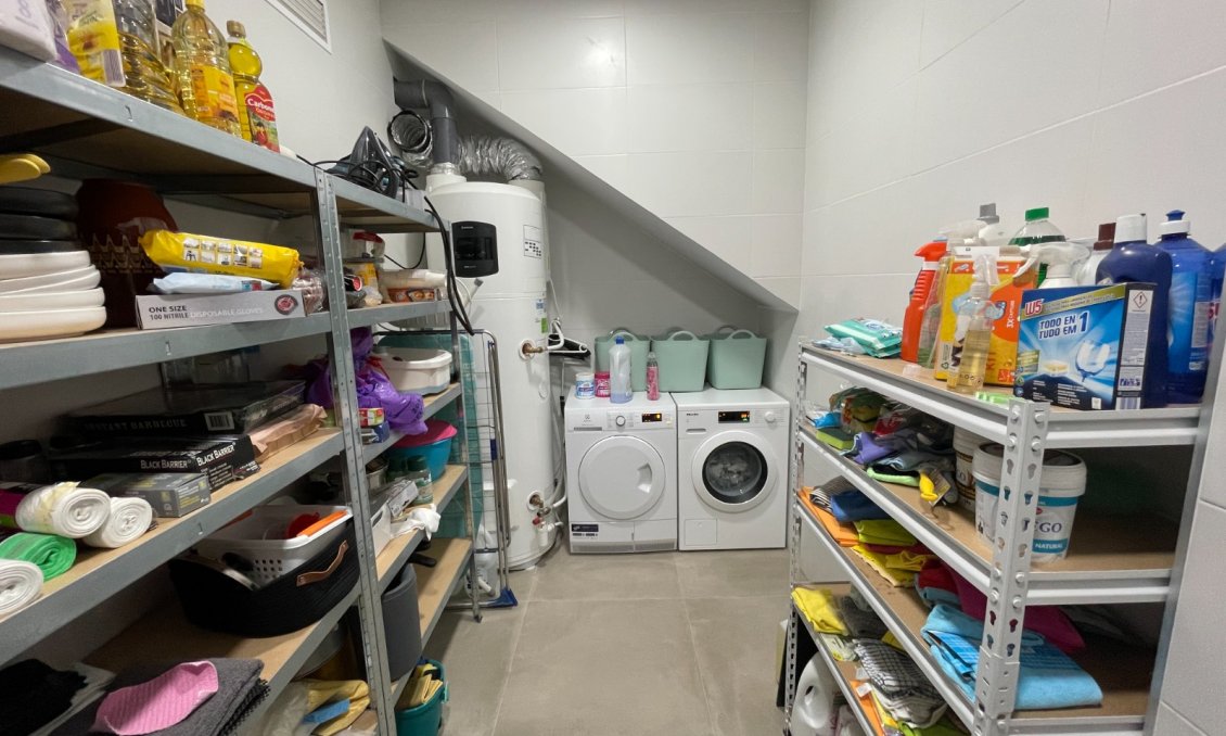 Használt Ingatlanok - Villa -
Dolores - Costa Blanca