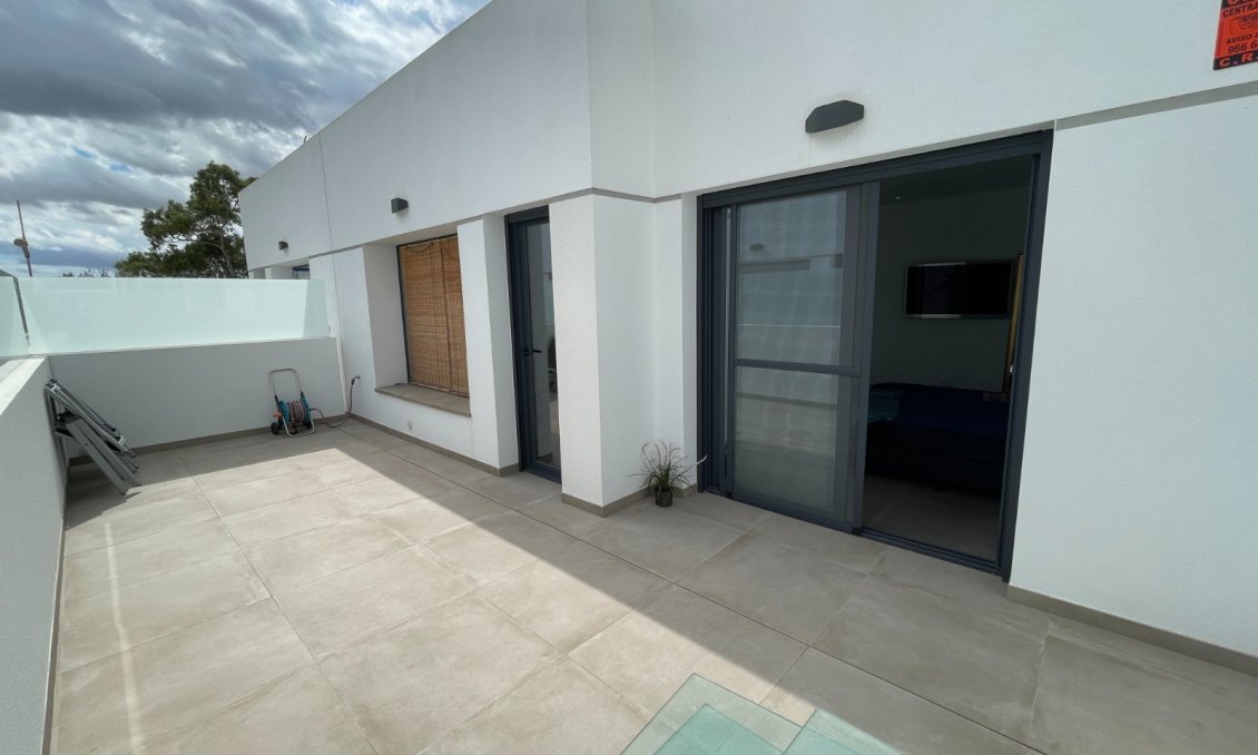 Használt Ingatlanok - Villa -
Dolores - Costa Blanca