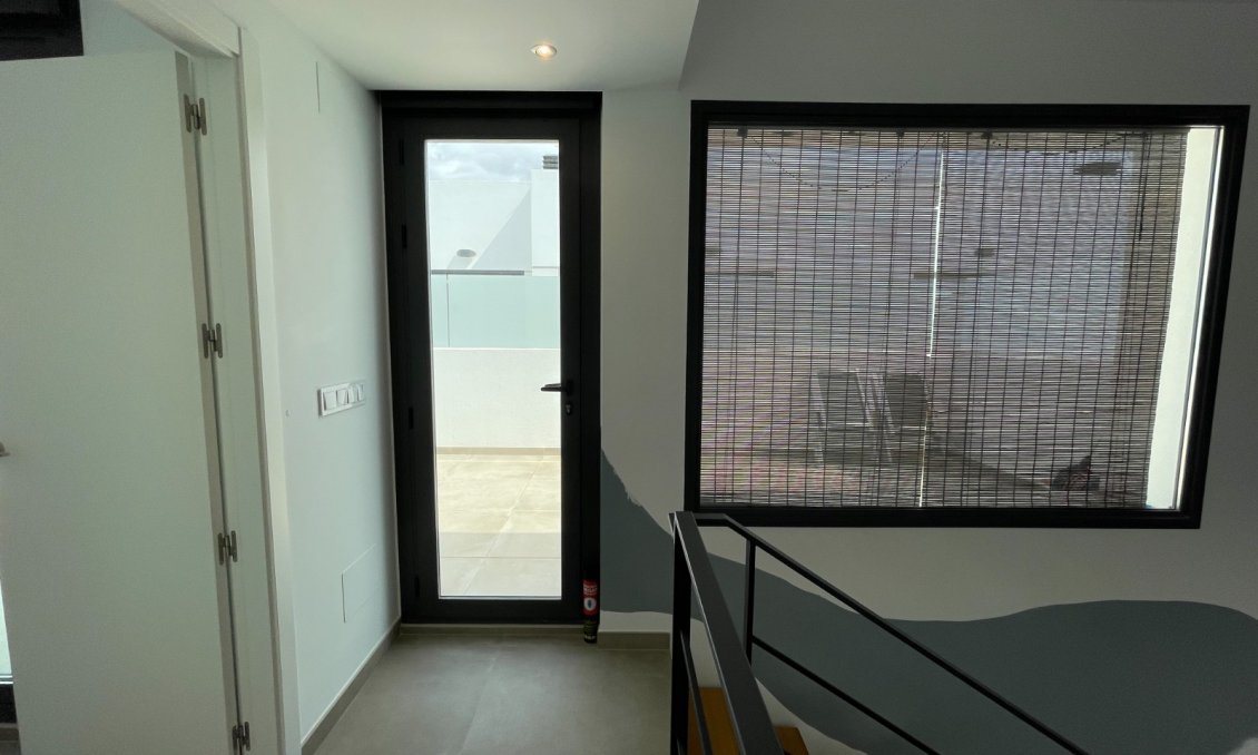 Használt Ingatlanok - Villa -
Dolores - Costa Blanca