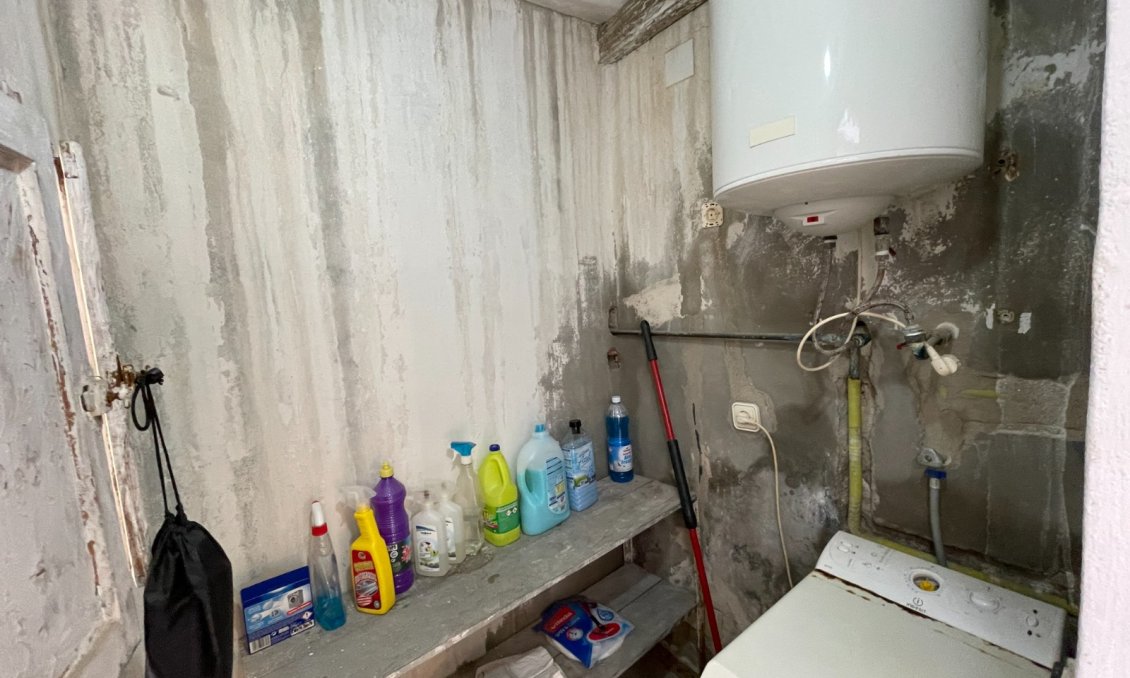 Használt Ingatlanok - Sorház -
Benejúzar - Inland