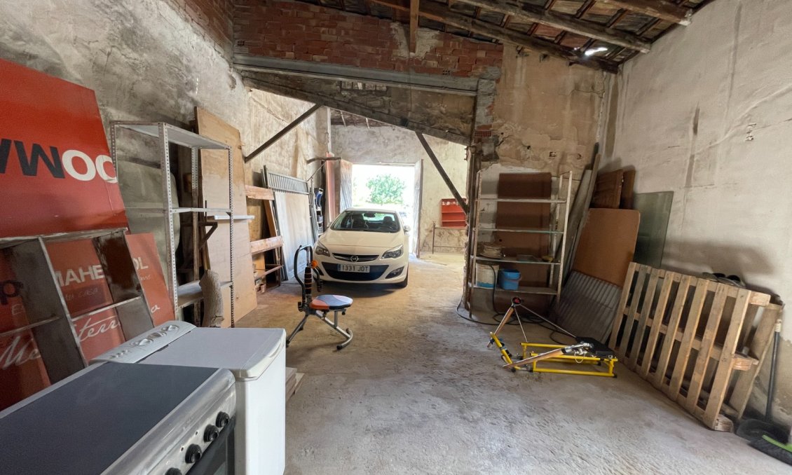 Használt Ingatlanok - Sorház -
Benejúzar - Inland