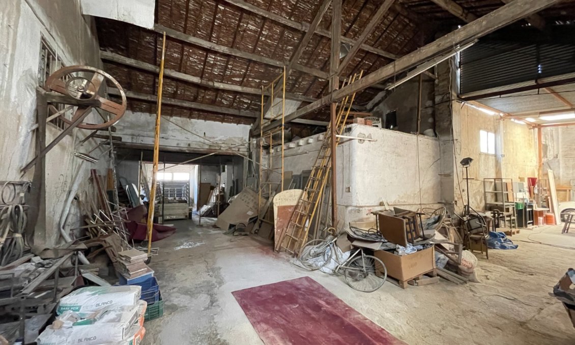 Használt Ingatlanok - Sorház -
Benejúzar - Inland