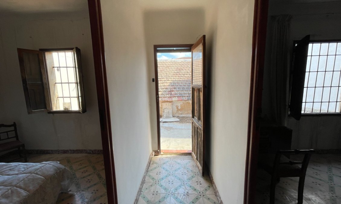 Használt Ingatlanok - Sorház -
Benejúzar - Inland