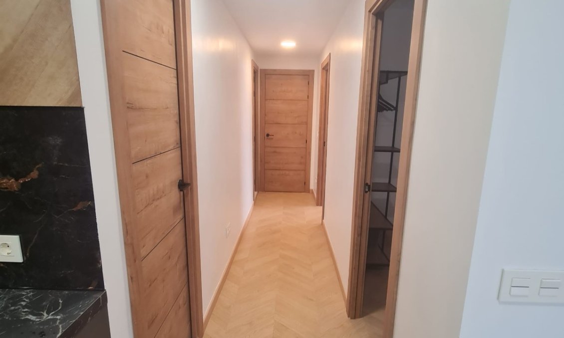 Használt Ingatlanok - Apartman -
Torrevieja - Costa Blanca