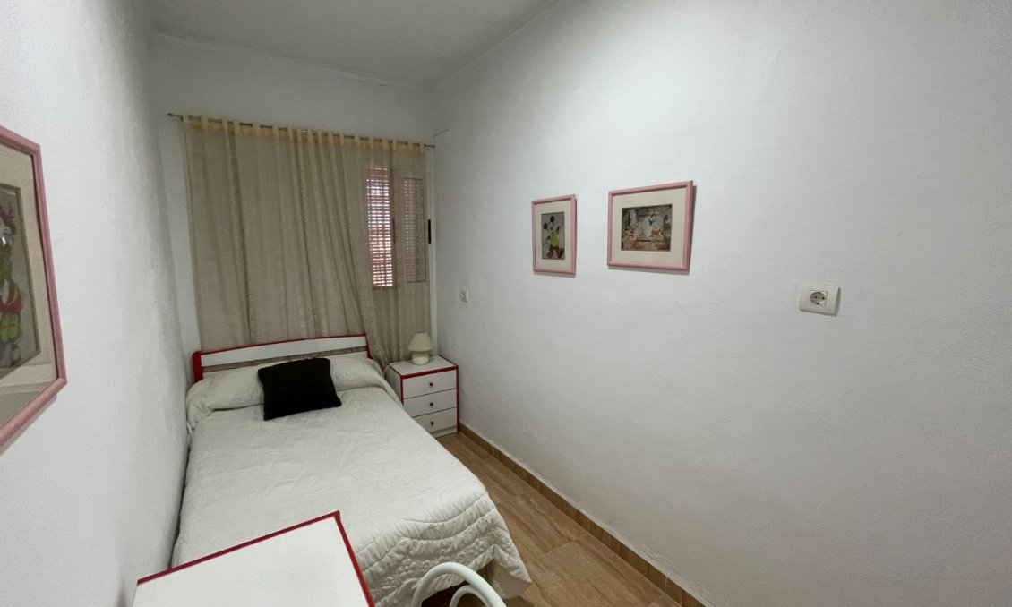 Használt Ingatlanok - Sorház -
San Fulgencio - Costa Blanca