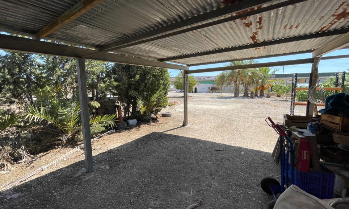 Használt Ingatlanok - Villa -
Crevillent - Inland