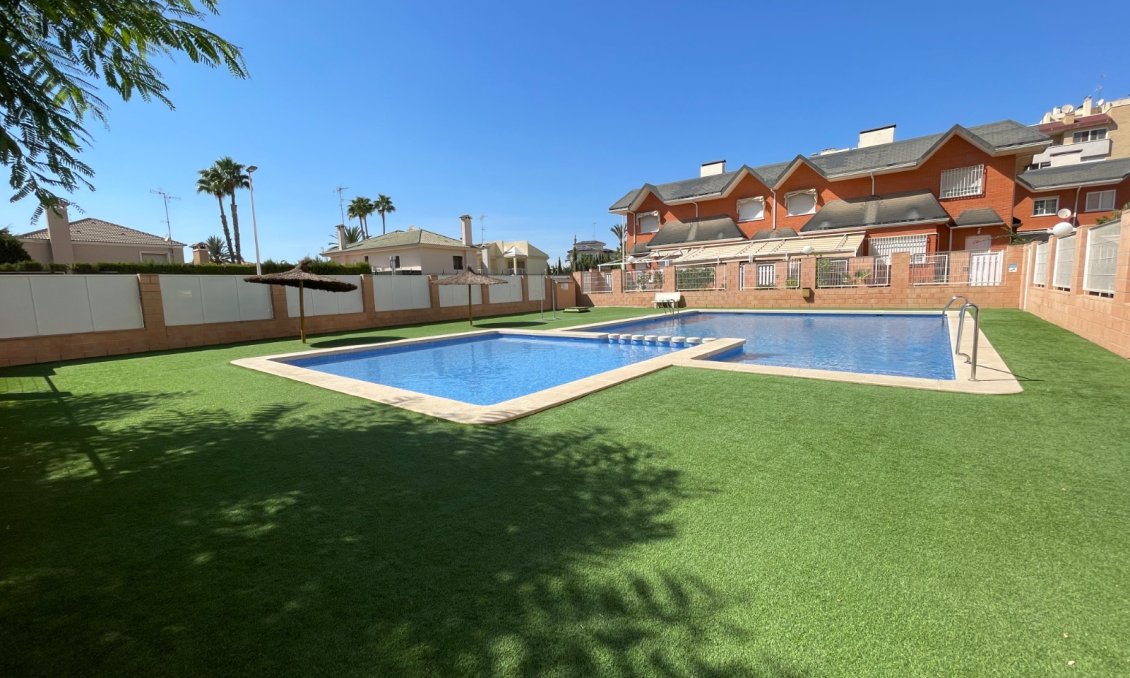 Revânzare - Town House -
Elche - Costa Blanca