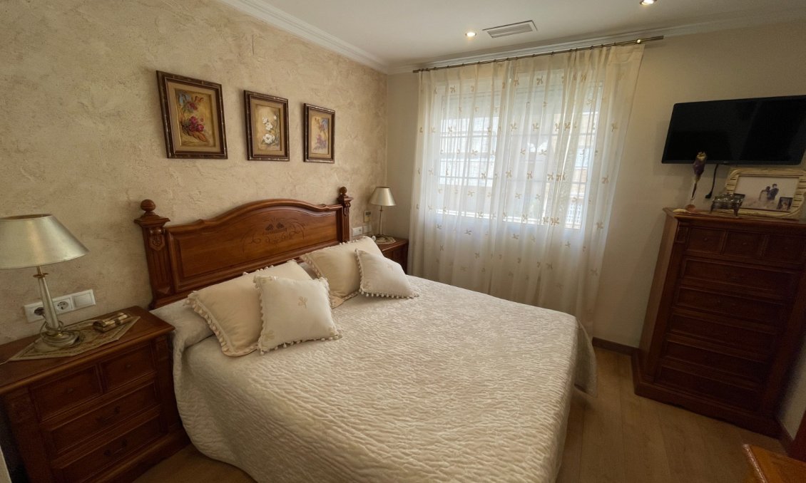 Revânzare - Town House -
Elche - Costa Blanca