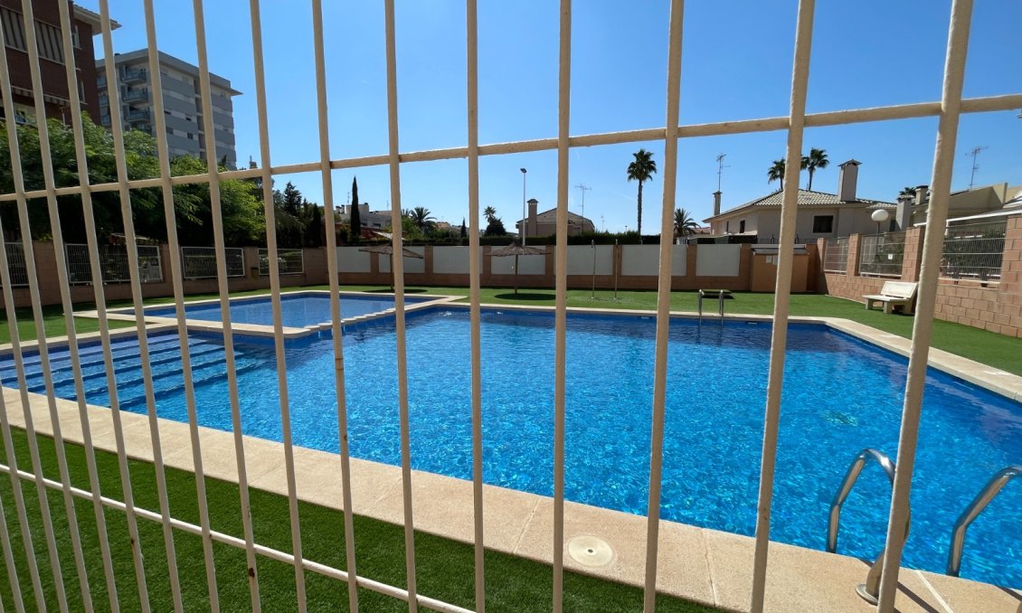 Revânzare - Town House -
Elche - Costa Blanca