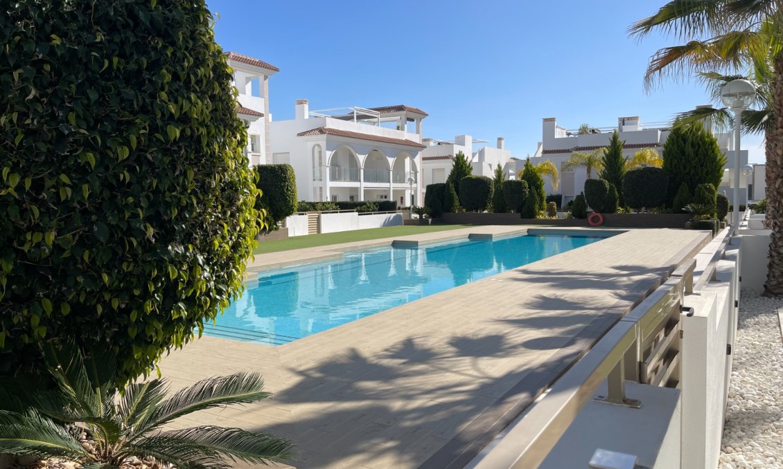 Használt Ingatlanok - Apartman -
Rojales - Inland