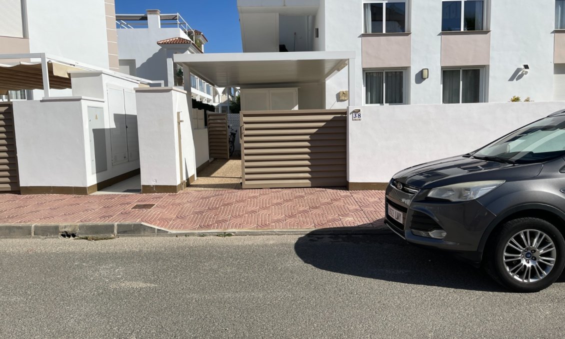 Használt Ingatlanok - Apartman -
Rojales - Inland