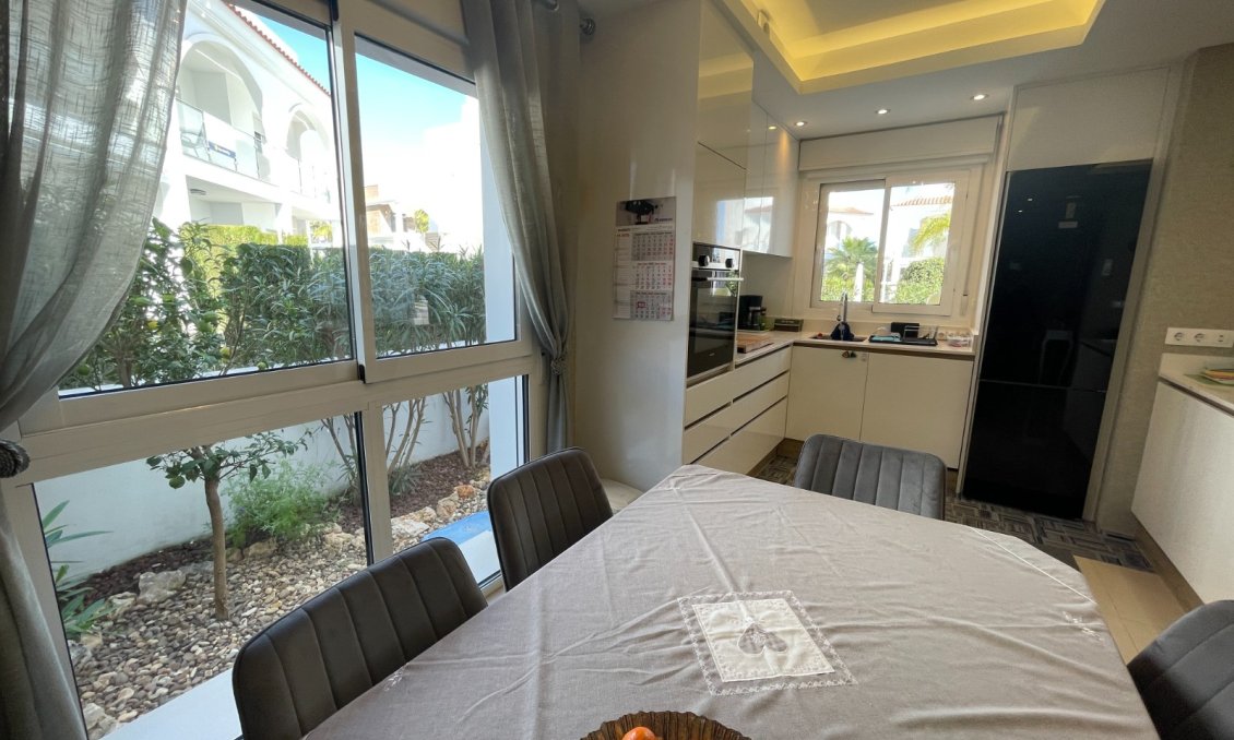 Használt Ingatlanok - Apartman -
Rojales - Inland