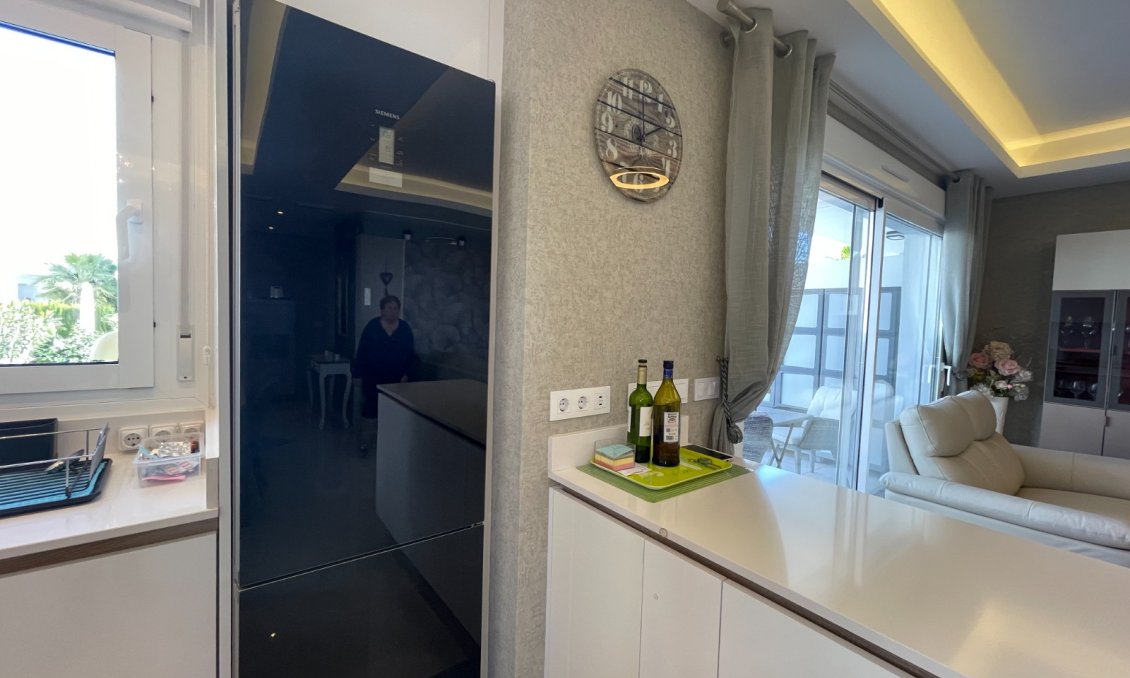 Használt Ingatlanok - Apartman -
Rojales - Inland