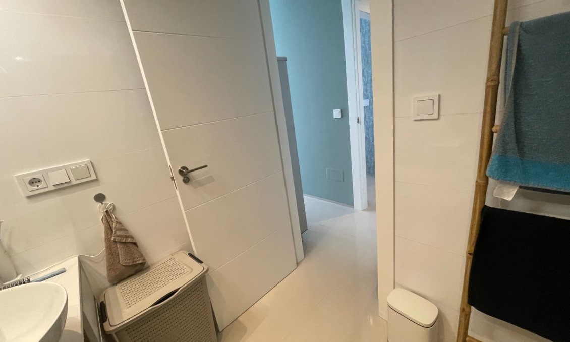 Használt Ingatlanok - Apartman -
Rojales - Inland