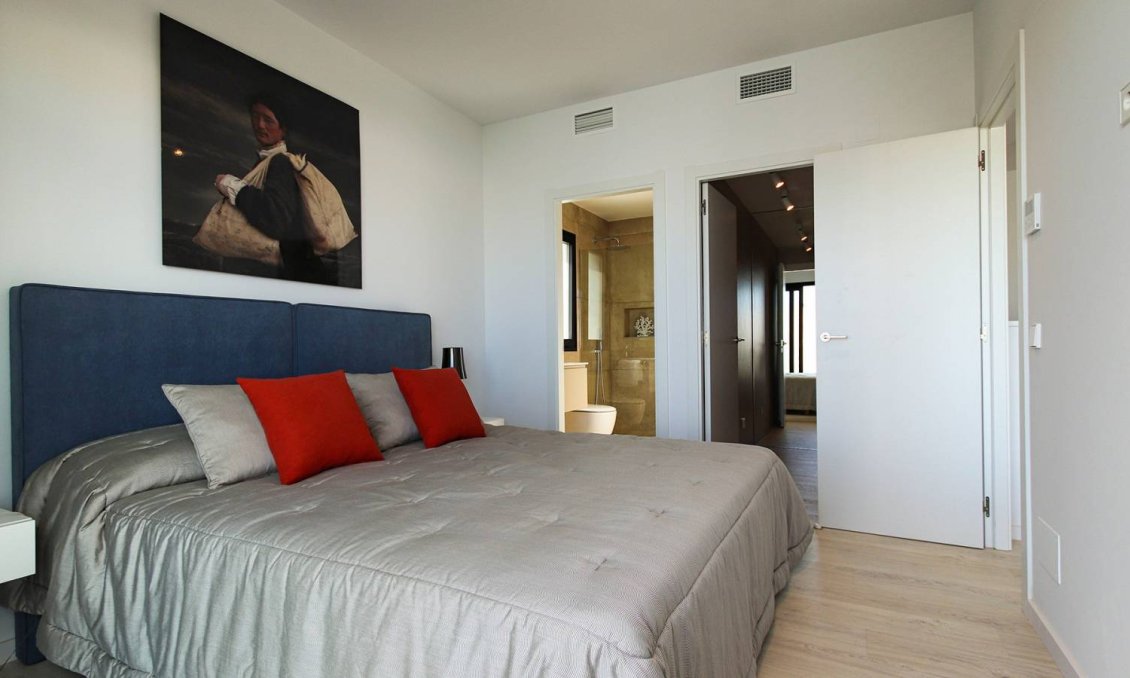 Használt Ingatlanok - Villa -
Rojales - Inland