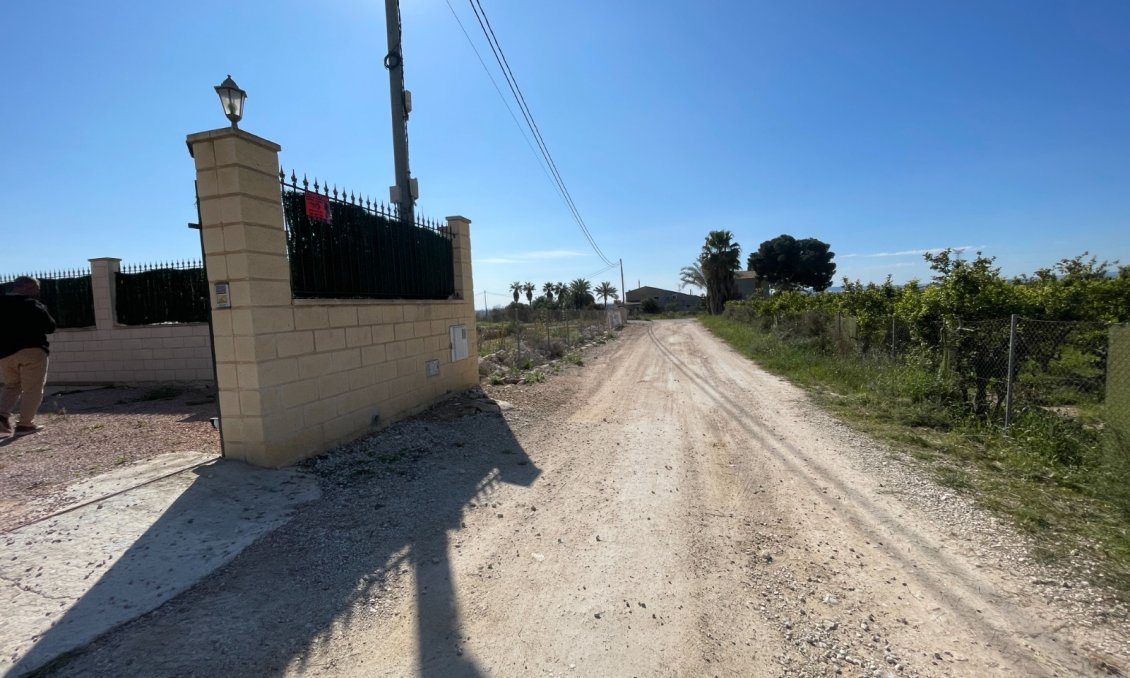 Használt Ingatlanok - Villa -
Albatera - Inland