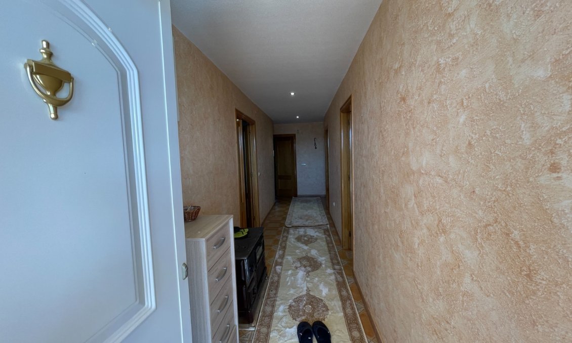 Használt Ingatlanok - Villa -
Albatera - Inland