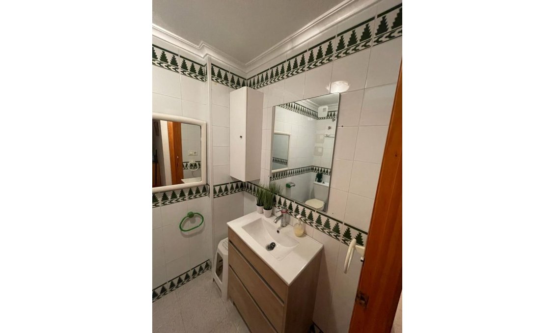 Revânzare - Bungalou -
La Mata - Costa Blanca