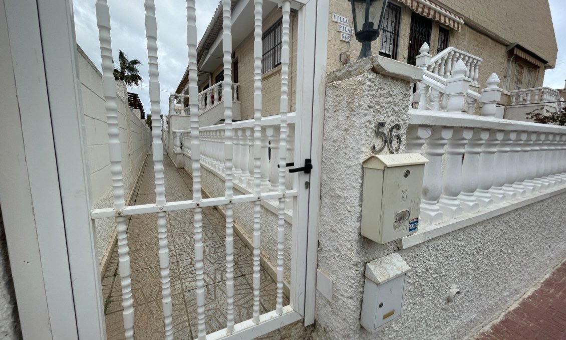 Revânzare - Bungalou -
La Mata - Costa Blanca