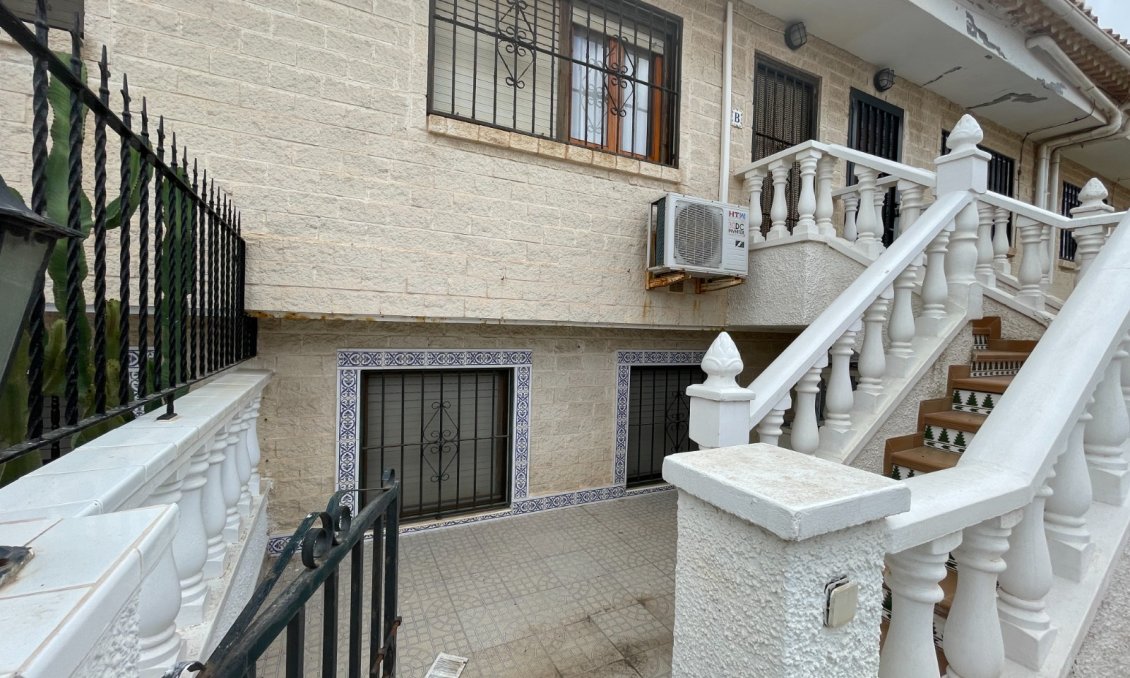 Revânzare - Bungalou -
La Mata - Costa Blanca