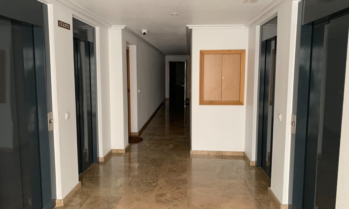 Revente - Appartement -
Torrevieja - Costa Blanca