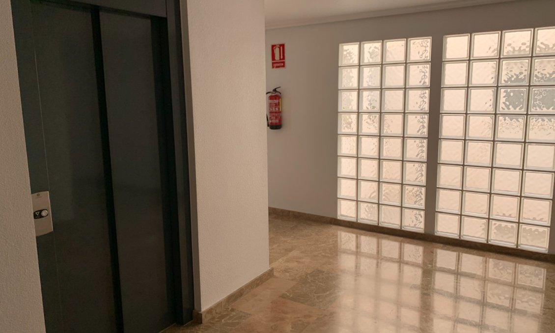 Revente - Appartement -
Torrevieja - Costa Blanca
