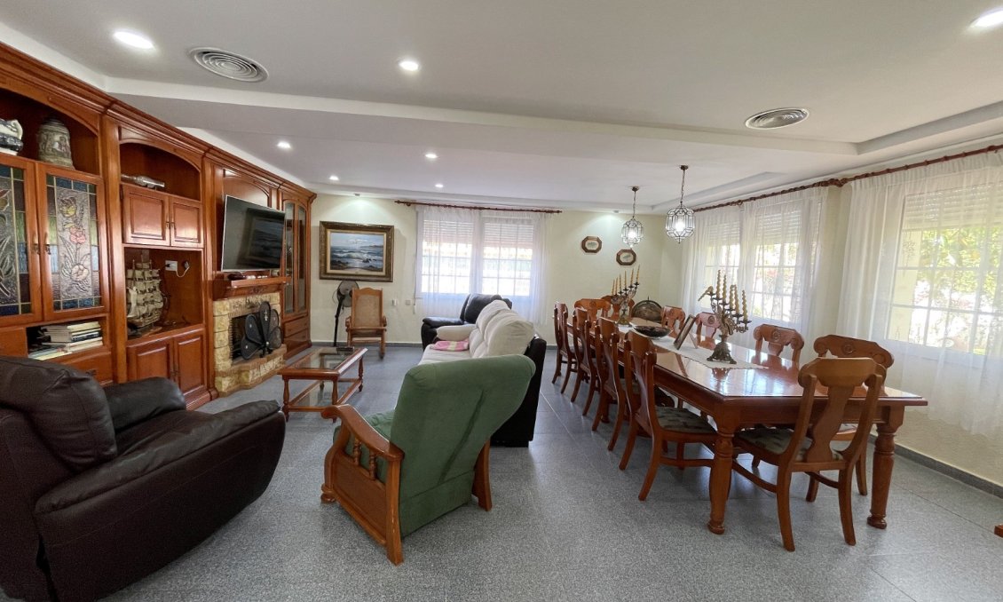 Használt Ingatlanok - Villa -
Orihuela Costa - Costa Blanca