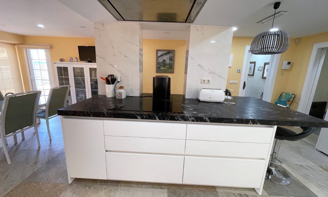 Használt Ingatlanok - Villa -
Orihuela Costa - Costa Blanca