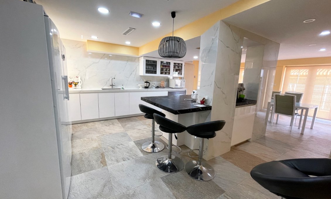 Használt Ingatlanok - Villa -
Orihuela Costa - Costa Blanca