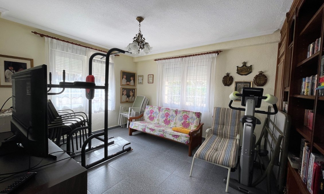 Használt Ingatlanok - Villa -
Orihuela Costa - Costa Blanca