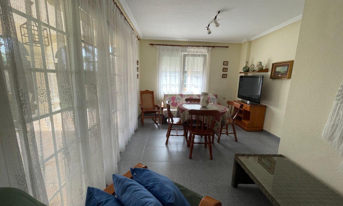 Használt Ingatlanok - Villa -
Orihuela Costa - Costa Blanca