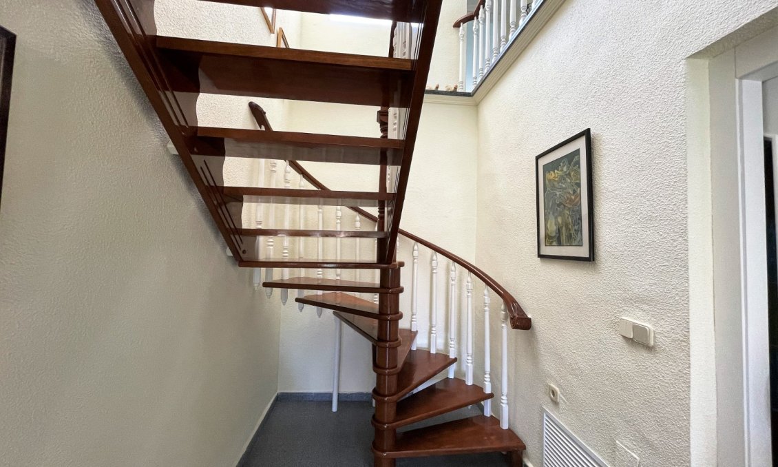 Használt Ingatlanok - Villa -
Orihuela Costa - Costa Blanca